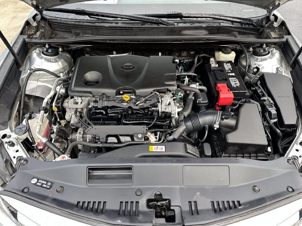 Used 2018 Toyota Camry XLE FWD image 28