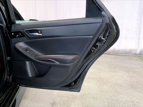 Used 2021 Toyota Avalon TRD image 23