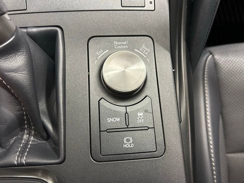 Used 2021 Lexus IS 350 F Sport w/ Dynamic Handling Package image 19