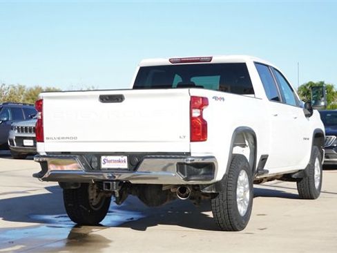 Used 2021 Chevrolet Silverado 2500 LT w/ Fleet Comfort Package image 9