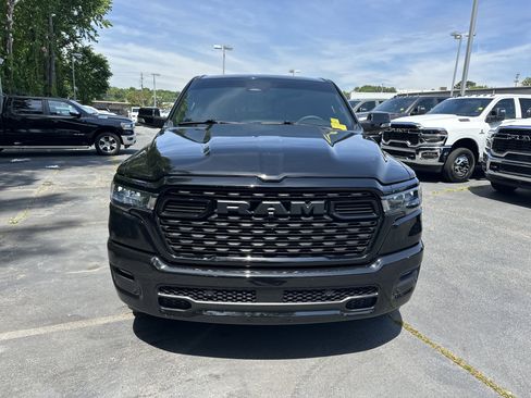 Used 2026 RAM 1500 Big Horn AWD/4WD image 4
