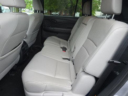 Used 2022 Honda Passport EX-L image 25