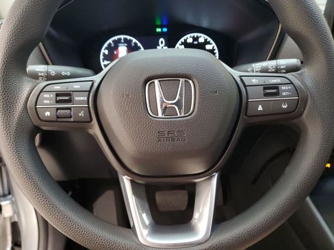 Certified 2025 Honda CR-V LX image 9