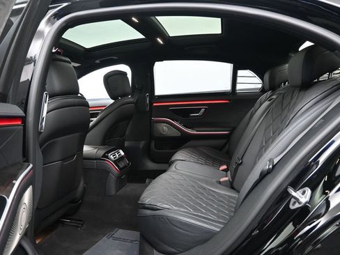 Used 2022 Mercedes-Benz S 580 4MATIC Sedan image 24