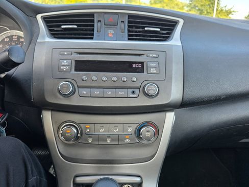 Used 2014 Nissan Sentra SV FWD image 12