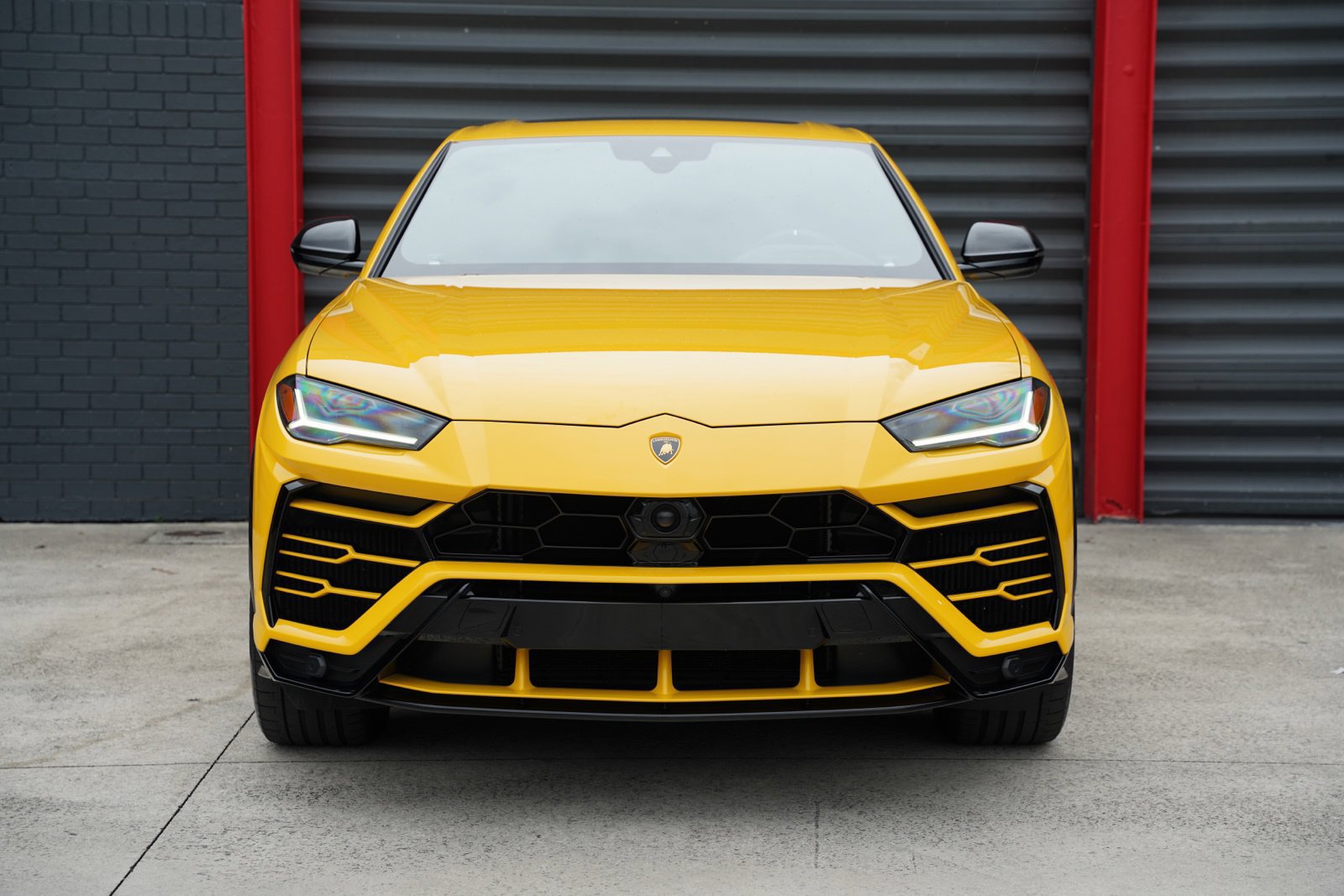 Used 2021 Lamborghini Urus AWD/4WD image 10