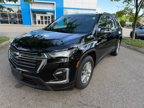 Used 2023 Chevrolet Traverse LT w/ LPO, Floor Liner Package AWD/4WD image 8