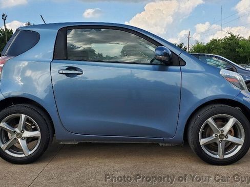 Used 2012 Scion iQ image 9