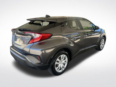 Used 2020 Toyota C-HR LE FWD image 47