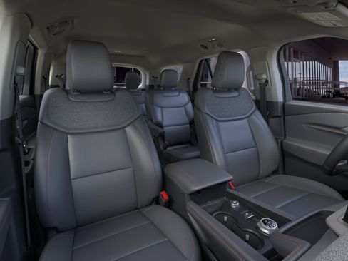 New 2026 Ford Explorer Active w/ Active Comfort Package RWD image 10