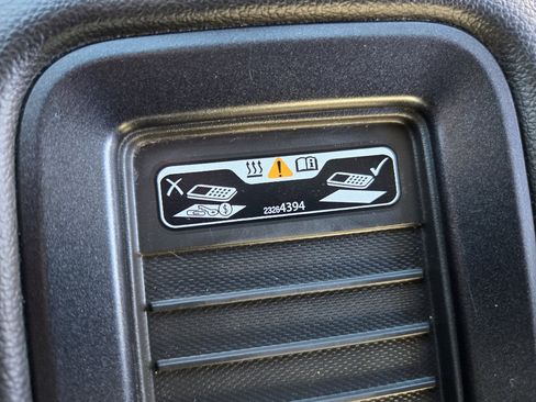 Used 2019 GMC Sierra 3500 SLT image 24