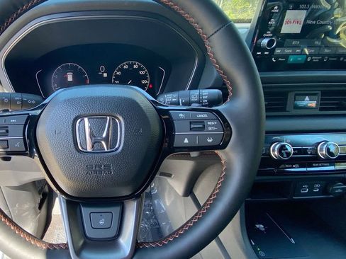 New 2025 Honda Pilot TrailSport image 29