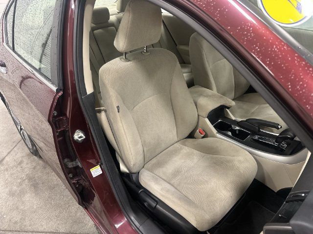 Used 2013 Honda Accord LX image 16