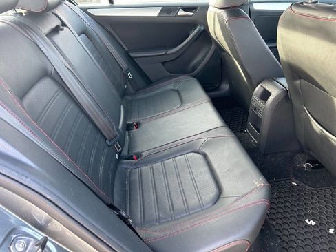 Used 2014 Volkswagen Jetta GLI Autobahn image 18