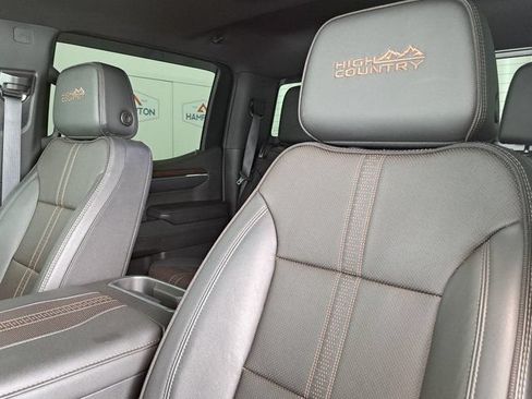 Used 2023 Chevrolet Silverado 1500 High Country w/ Z71 Off-Road Package AWD/4WD image 25