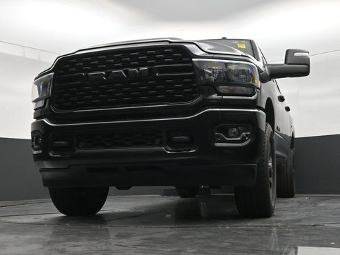 Used 2024 RAM 2500 Big Horn w/ Night Edition AWD/4WD image 26