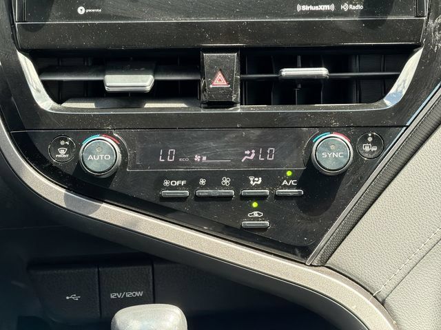 Used 2023 Toyota Camry XSE FWD image 18