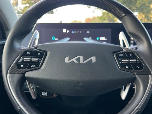 Used 2023 Kia EV6 Light image 35