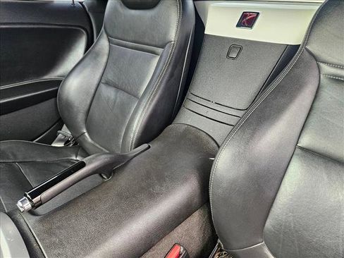 Used 2008 Saturn Sky w/ Premium Trim Package image 16