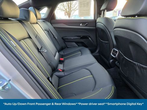 Used 2025 Kia K5 GT w/ GT1 Package image 18