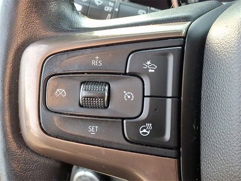 Used 2021 Chevrolet Tahoe High Country w/ Premium Package image 22