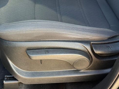 Used 2019 Kia Sorento L FWD image 20
