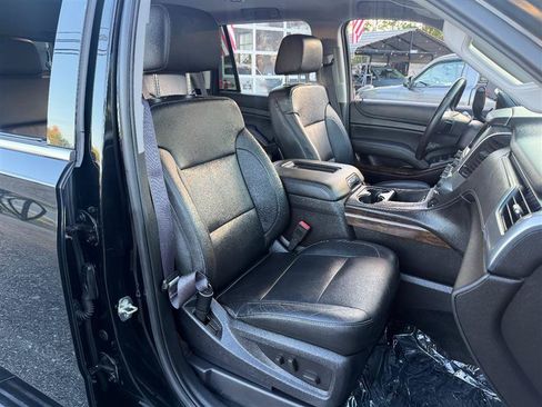 Used 2015 Chevrolet Tahoe LT w/ Luxury Package AWD/4WD image 17