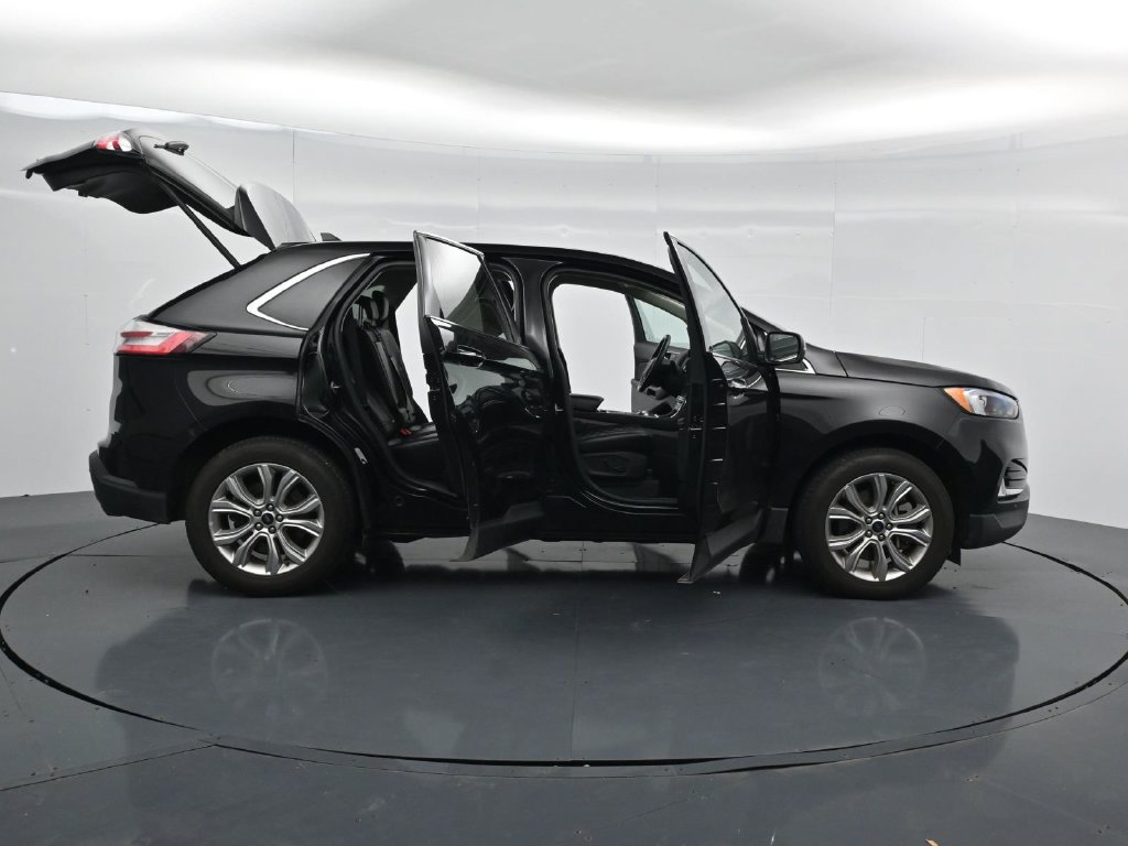 Used 2024 Ford Edge Titanium AWD/4WD image 40