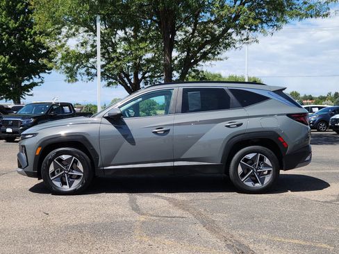 Used 2025 Hyundai Tucson SEL AWD/4WD image 2
