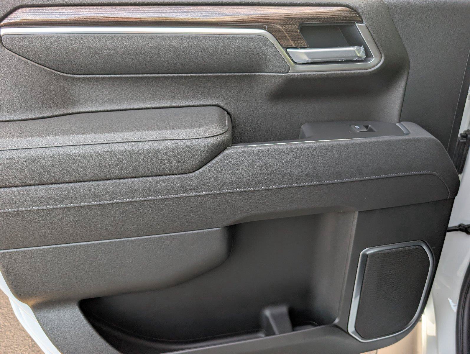 New 2026 Chevrolet Silverado 1500 RST AWD/4WD image 37