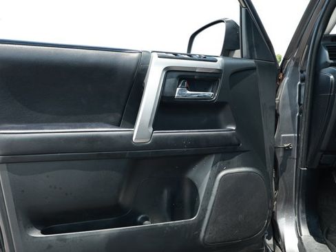 Used 2022 Toyota 4Runner SR5 RWD image 19