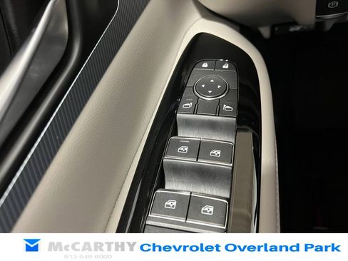 Used 2025 Nissan Murano SL AWD/4WD image 16