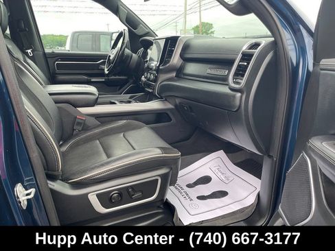 Used 2022 RAM 1500 Laramie w/ Sport Appearance Package AWD/4WD image 15