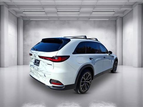 Used 2025 MAZDA CX-70 Plug-In Hybrid w/ Premium Pkg image 32