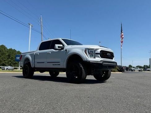 Used 2021 Ford F150 Lariat w/ Equipment Group 502A High AWD/4WD image 8