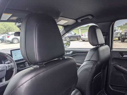 New 2026 Ford Escape ST-Line w/ Tech Pack #1 image 18