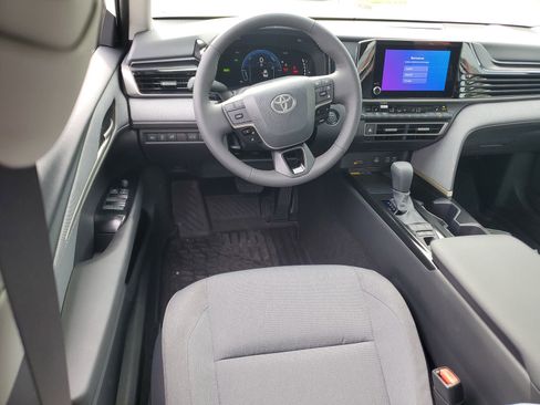 Certified 2025 Toyota Camry LE w/ Convenience Package FWD image 10
