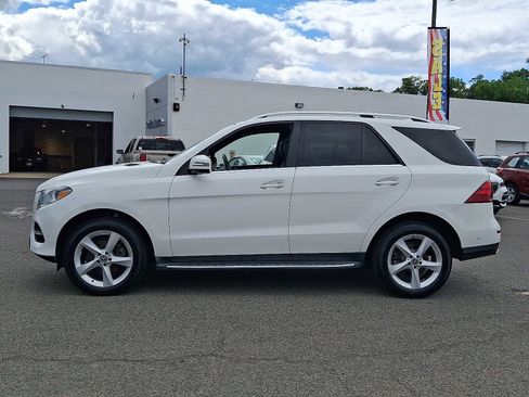 Used 2017 Mercedes-Benz GLE 350 4MATIC image 4