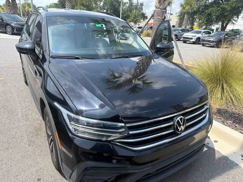 Used 2023 Volkswagen Tiguan S FWD image 3