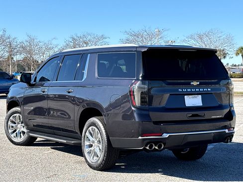New 2025 Chevrolet Suburban Premier w/ Sun And Tow Package image 29