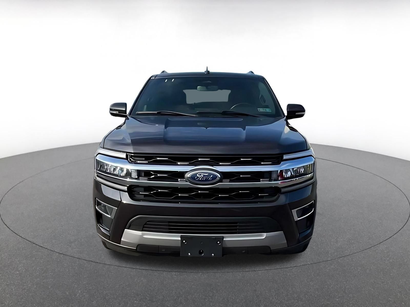 Used 2024 Ford Expedition Limited AWD/4WD image 4