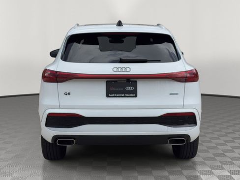 Certified 2025 Audi Q5 Premium w/ Premium Plus AWD/4WD image 10