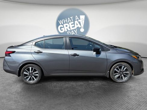 Used 2025 Nissan Versa S w/ S Plus Package FWD image 2