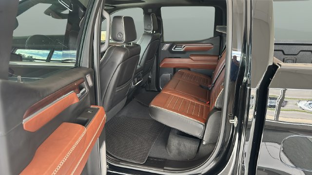 Used 2023 GMC Sierra 1500 Denali Ultimate AWD/4WD image 16