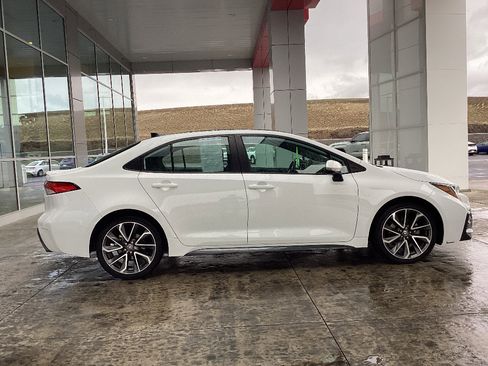 Certified 2022 Toyota Corolla SE image 10