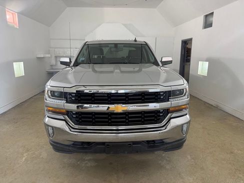 Used 2017 Chevrolet Silverado 1500 LT w/ All Star Edition AWD/4WD image 8