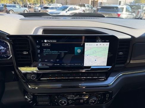 Used 2025 Chevrolet Silverado 1500 ZR2 w/ Technology Package image 11