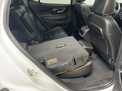 Certified 2023 GMC Terrain AT4 w/ Infotainment Package II image 12