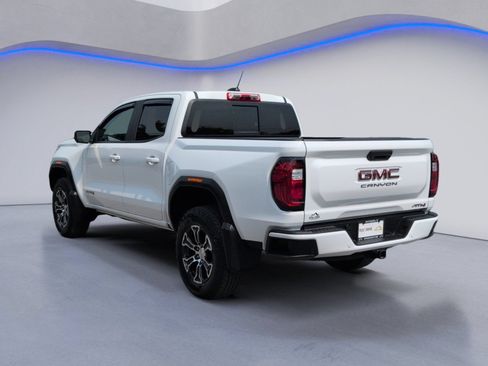 Used 2025 GMC Canyon AT4 w/ Technology Plus Package AWD/4WD image 3