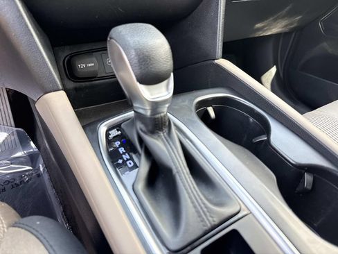 Used 2020 Hyundai Santa Fe SE w/ Cargo Package FWD image 31